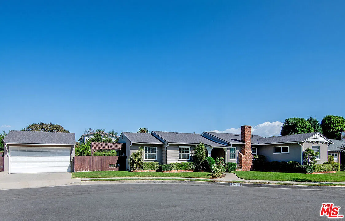 3 bed, 2.0 bath, 1367 sqft, $5,500 — Photo 1