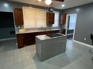 49 Prospect St FLOOR 1, Taunton, MA 02780