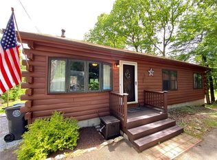 311 Olney Arnold Rd, Cranston, RI 02921