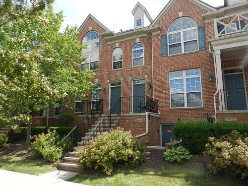 1st image of 39617 Springwater Dr