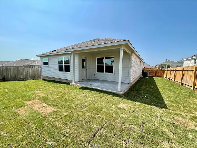 3208 Kenner Dr — Photo 13