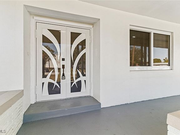4th image of 1524 NE 4th Ln