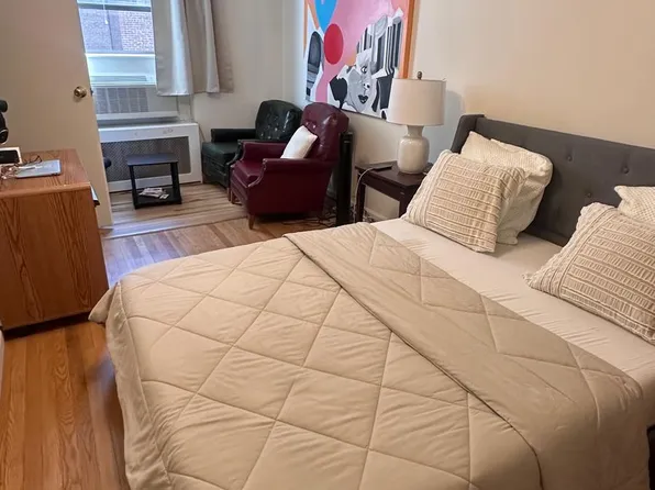 (undisclosed Address), Jersey City, NJ 07306