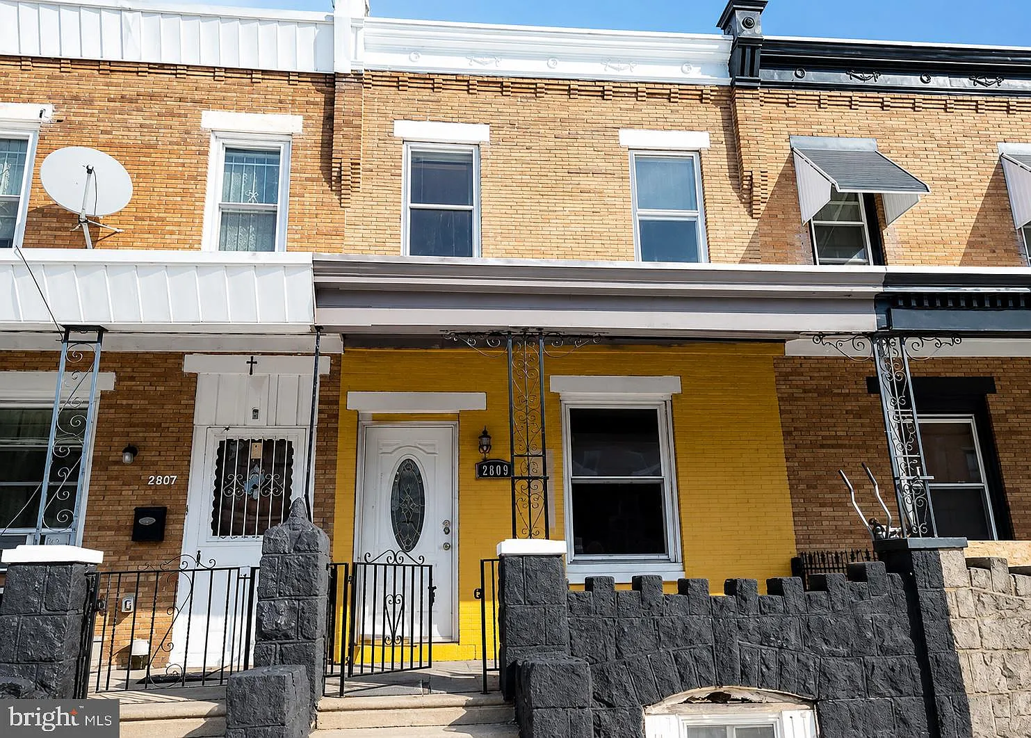 3 bed, 1.5 bath, 1340 sqft, $1,500 — Photo 1