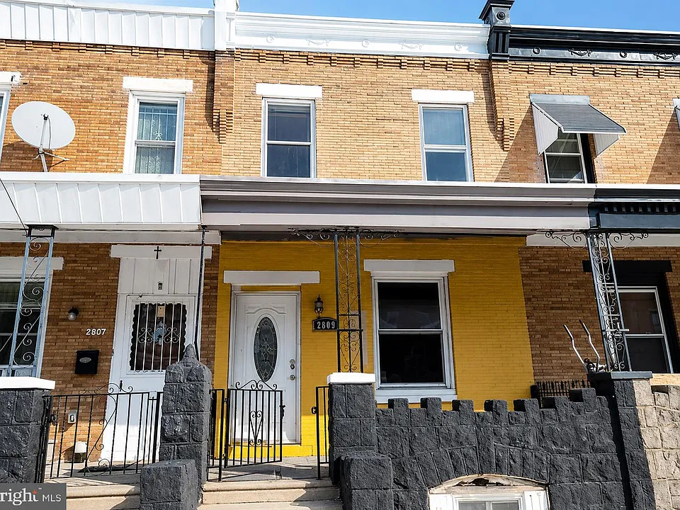 2009 E Tioga St