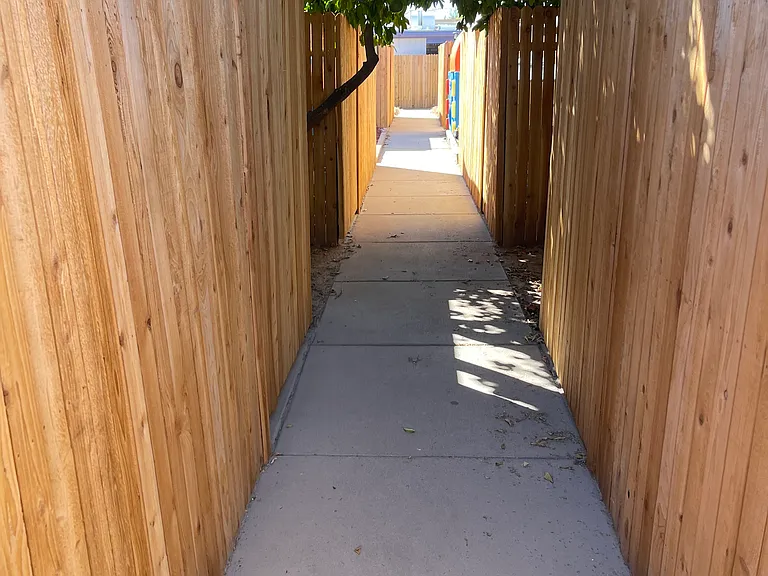 3339 E Monte Vista Dr — Photo 11