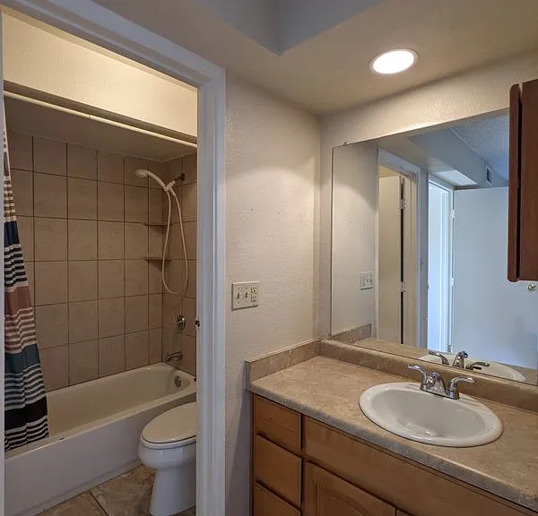 3535 W Tierra Buena Ln #273 — Photo 8