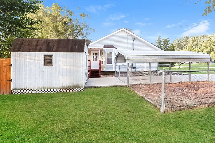 573 Brady Dr — Photo 10
