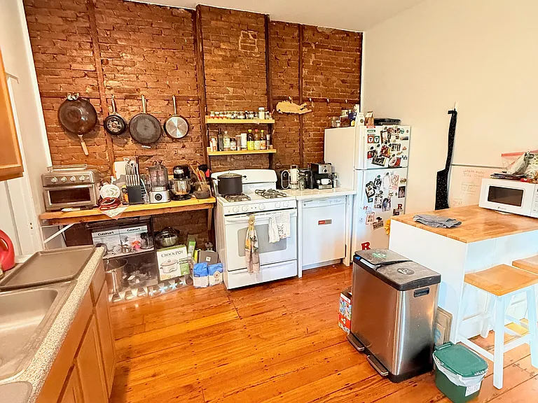 97 Inman St #1 — Photo 12