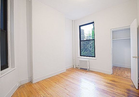 3rd image of 55 Morton St APT 4F