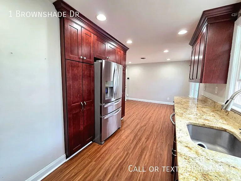 1 Brownshade Dr — Photo 9