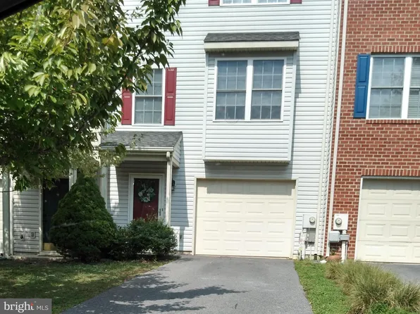 23 Effie Ln, Martinsburg, WV 25404