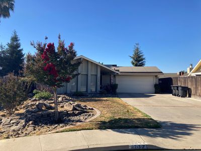 3024 W Orchard Avenue, Visalia, CA, 93277
