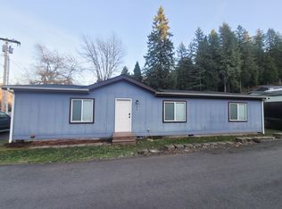 48 SW Ruckel St, Cascade Locks, OR 97014