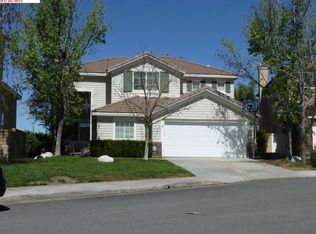 23305 Summerglen Pl, Valencia, CA 91354