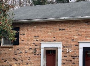 2304 N Berkshire Rd #B, Charlottesville, VA 22901