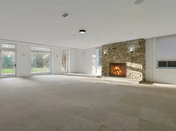 5000 Grosvenor Avenue image 40 of 42