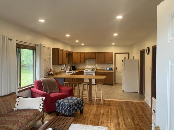 (undisclosed Address), Kingsford, MI 49802