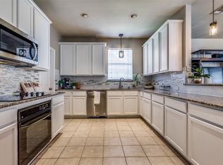 6504 Autumn Trl, The Colony, TX 75056