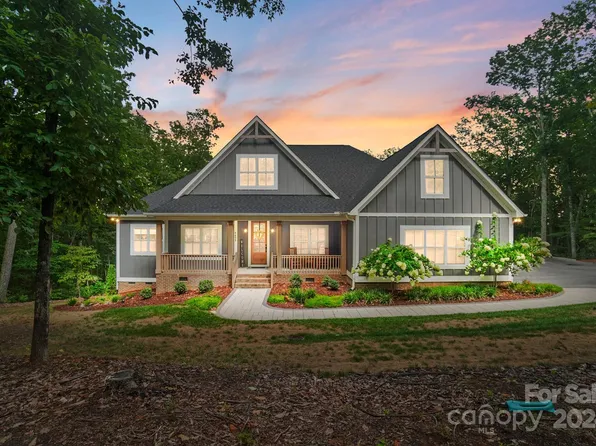 5695 Little Pkwy, Sherrills Ford, NC 28673