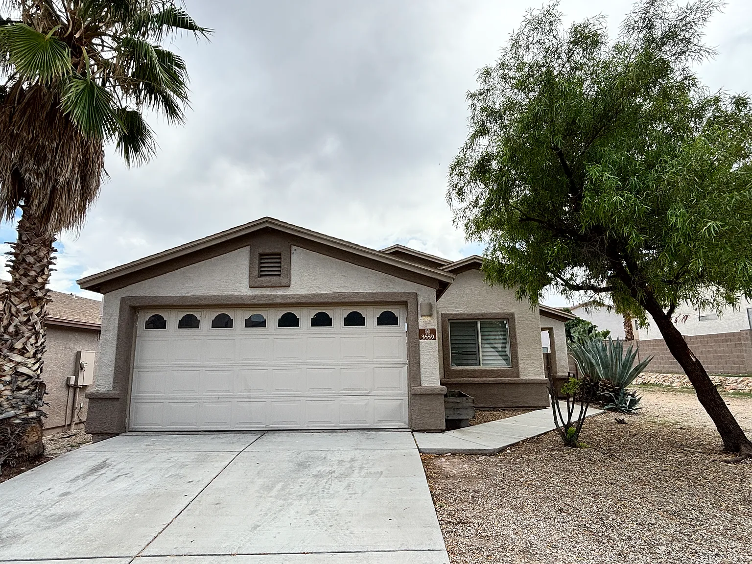 3 bed, 1350 sqft, $1,750 — Photo 1