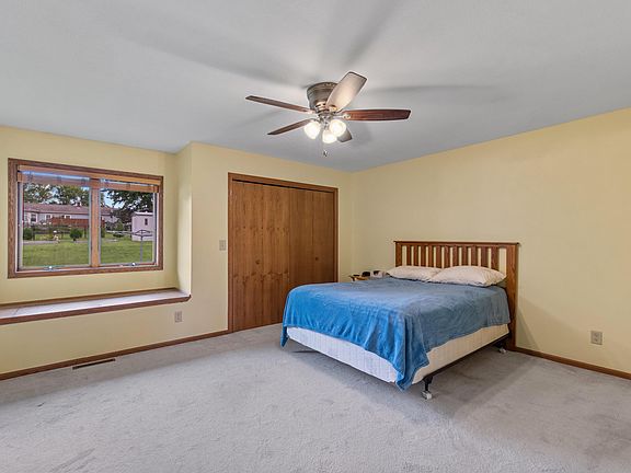 5th image of 2066 Zuern Dr