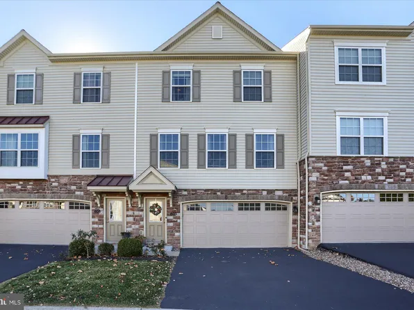603 Keswick Ct, Mechanicsburg, PA 17055