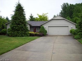12650 Olympus Ct, Strongsville, OH 44149
