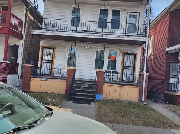 3198 Trowbridge St, Hamtramck, MI 48212