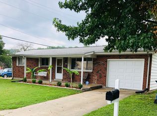 19 Place Royale, Collinsville, IL