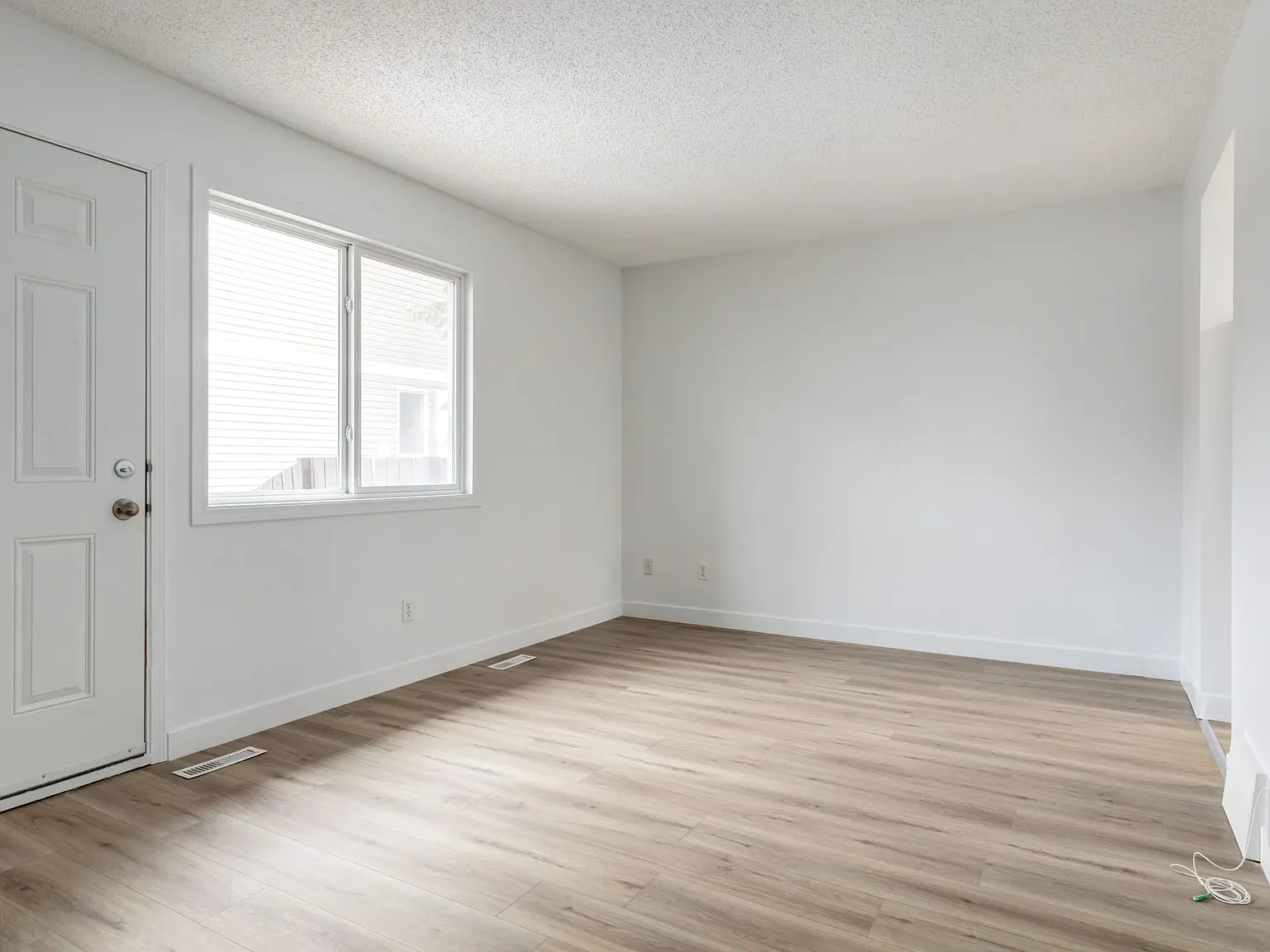 Hartford County Townhomes — Photo 2