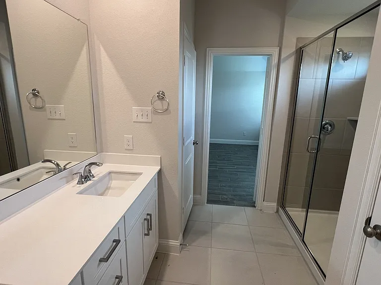 712 Palazzo Pl — Photo 18