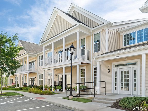 2nd image of 714 Center Meadow Lane #714