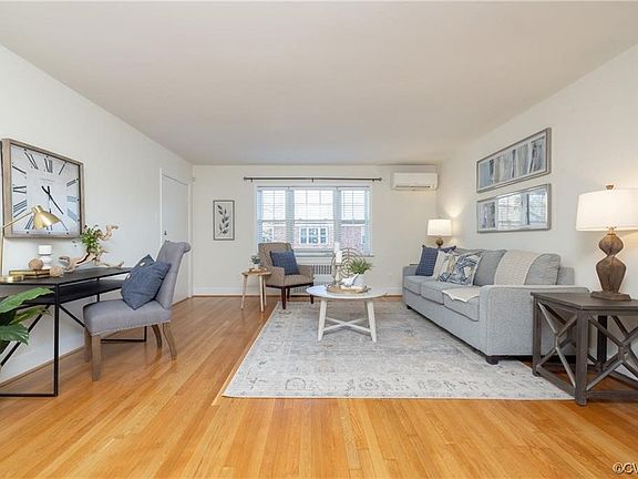 4th image of 4030 Forest Hill Ave #U19