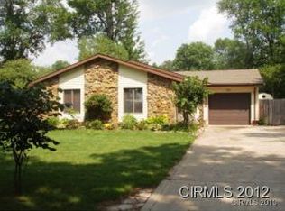 535 S Raleigh Rd, Galveston, IN 46932