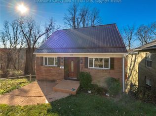 1216 Oakmont Rd, Charleston, WV 25314