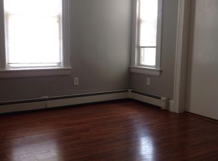 94 Deforest Ave, Bridgeport, CT 06607