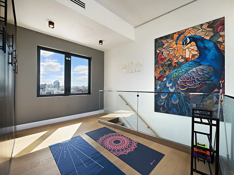 661 Driggs Ave #5B — Photo 24