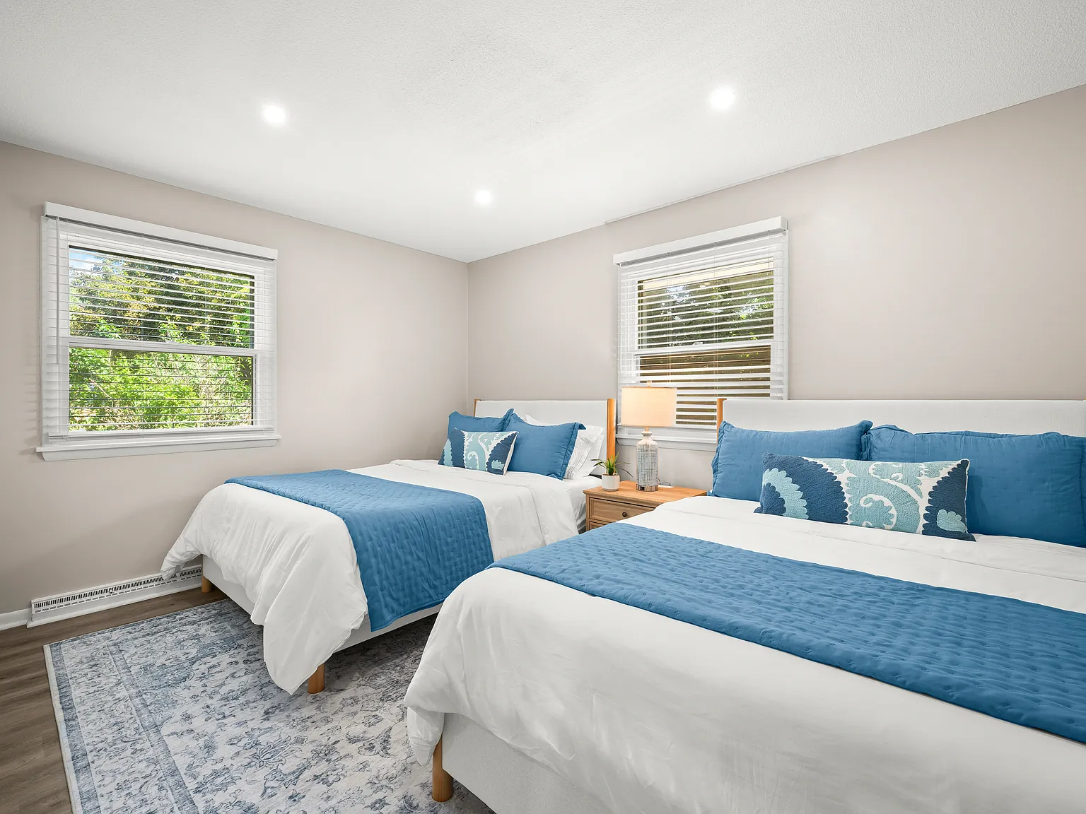 2 bed, 1.5 bath, 1100 sqft, $2,500 — Photo 3
