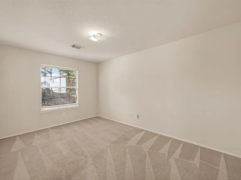 19119 Yaupon Ranch Dr — Photo 7