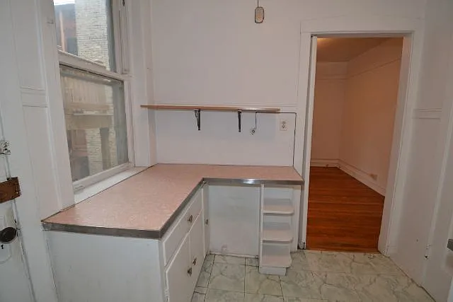 5021 N Winchester Ave #3 — Photo 4