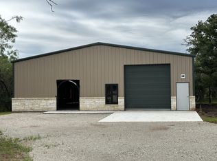 7501 E State Highway 71 BUILDING 18, Spicewood, TX 78669