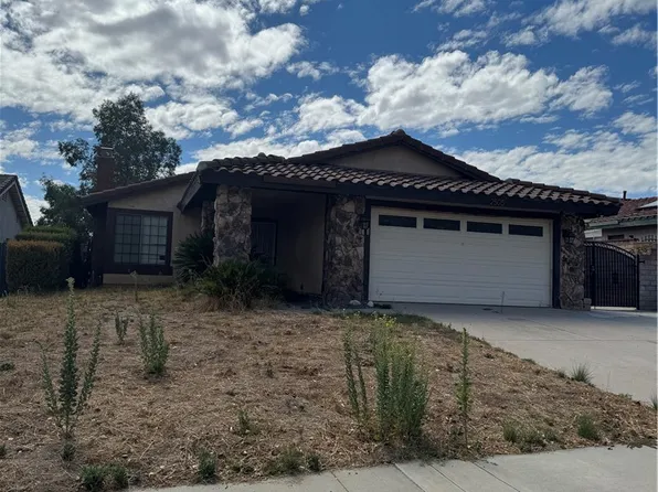 2505 Rosemary Ln, San Bernardino, CA 92407
