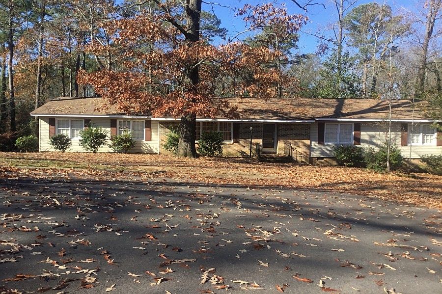 1st image of 1238 36th Ave E