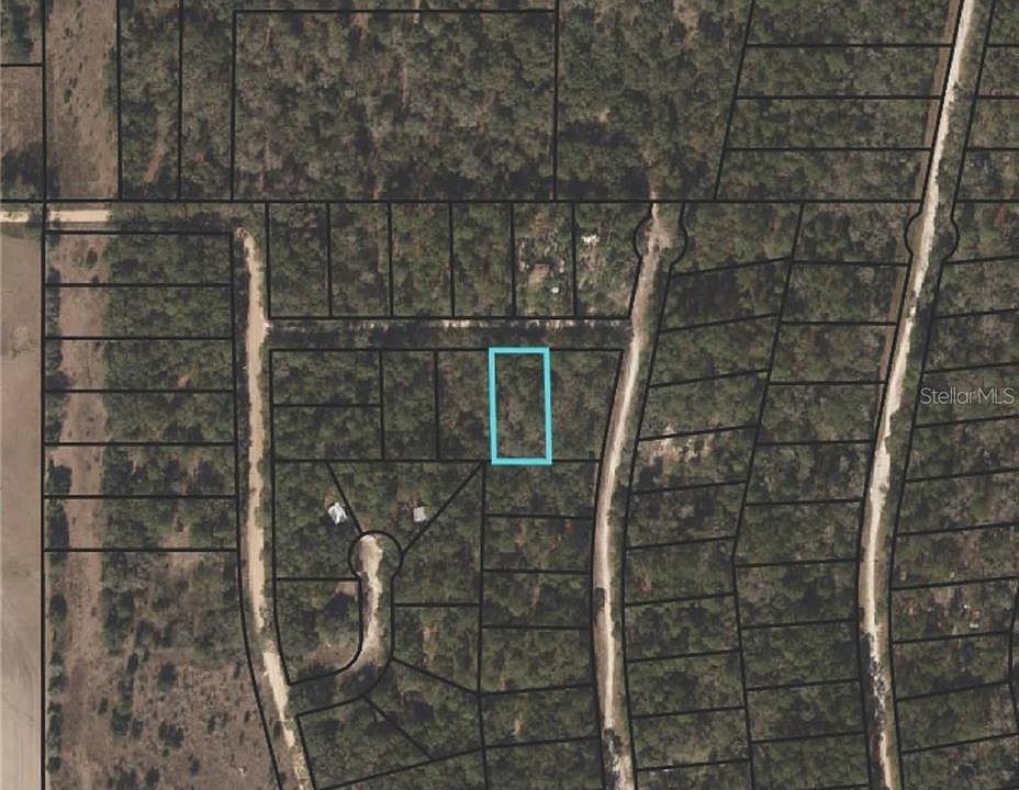 1st image of 205 NE Camphor Ln