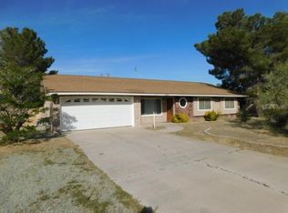 21186 Cowichan Rd, Apple Valley, CA 92308