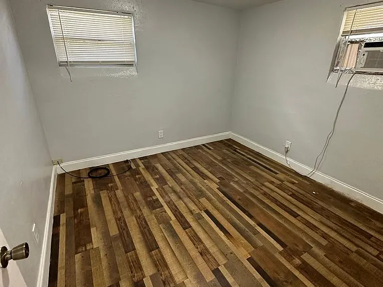 1785 Mount Herman St — Photo 9