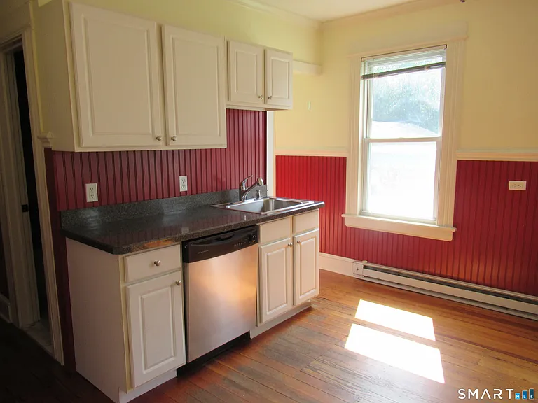 112 Bennett St #1 — Photo 12