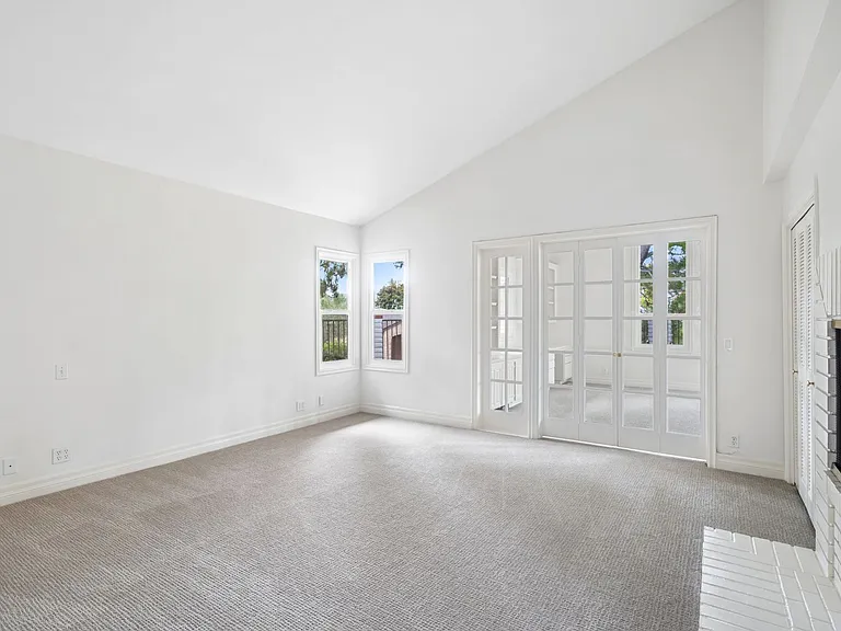 17 Pinehurst Ln — Photo 16