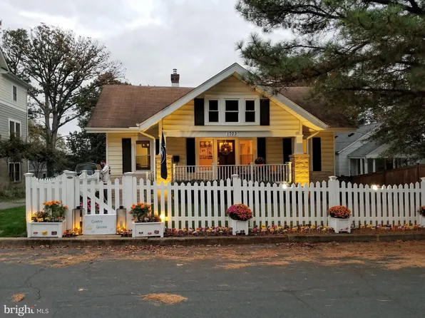 1703 N Randolph St, Arlington, VA 22207